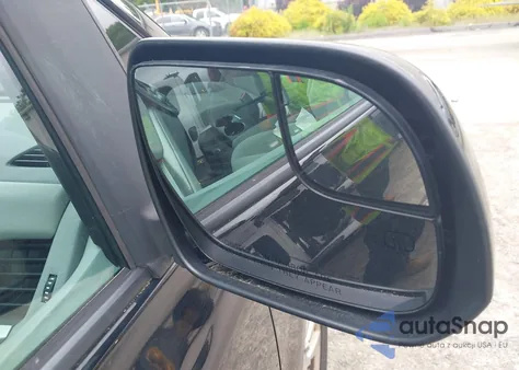 2017 Toyota Sienna Le 7 Passenger z USA, uszkodzony, nr VIN 5TDJZ3DC5HS160965